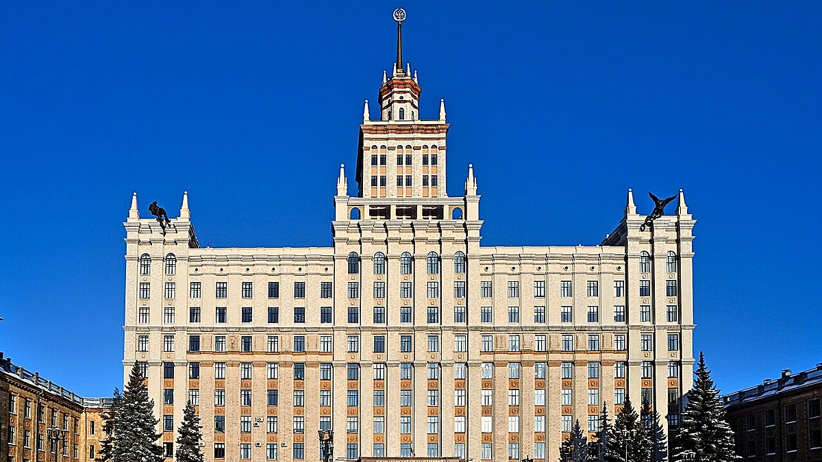 Модель угроз для образовательной организации в Салехарде: школы, колледжи, вузы