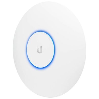 Точка доступа Ubiquiti UAP-AC-PRO-EU вид спереди